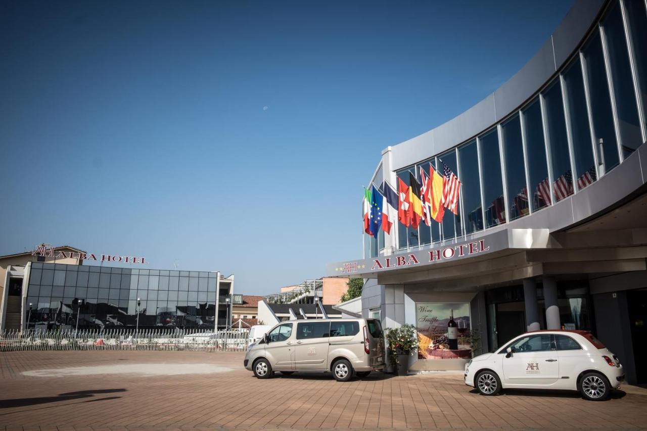 Alba Hotel Exterior photo